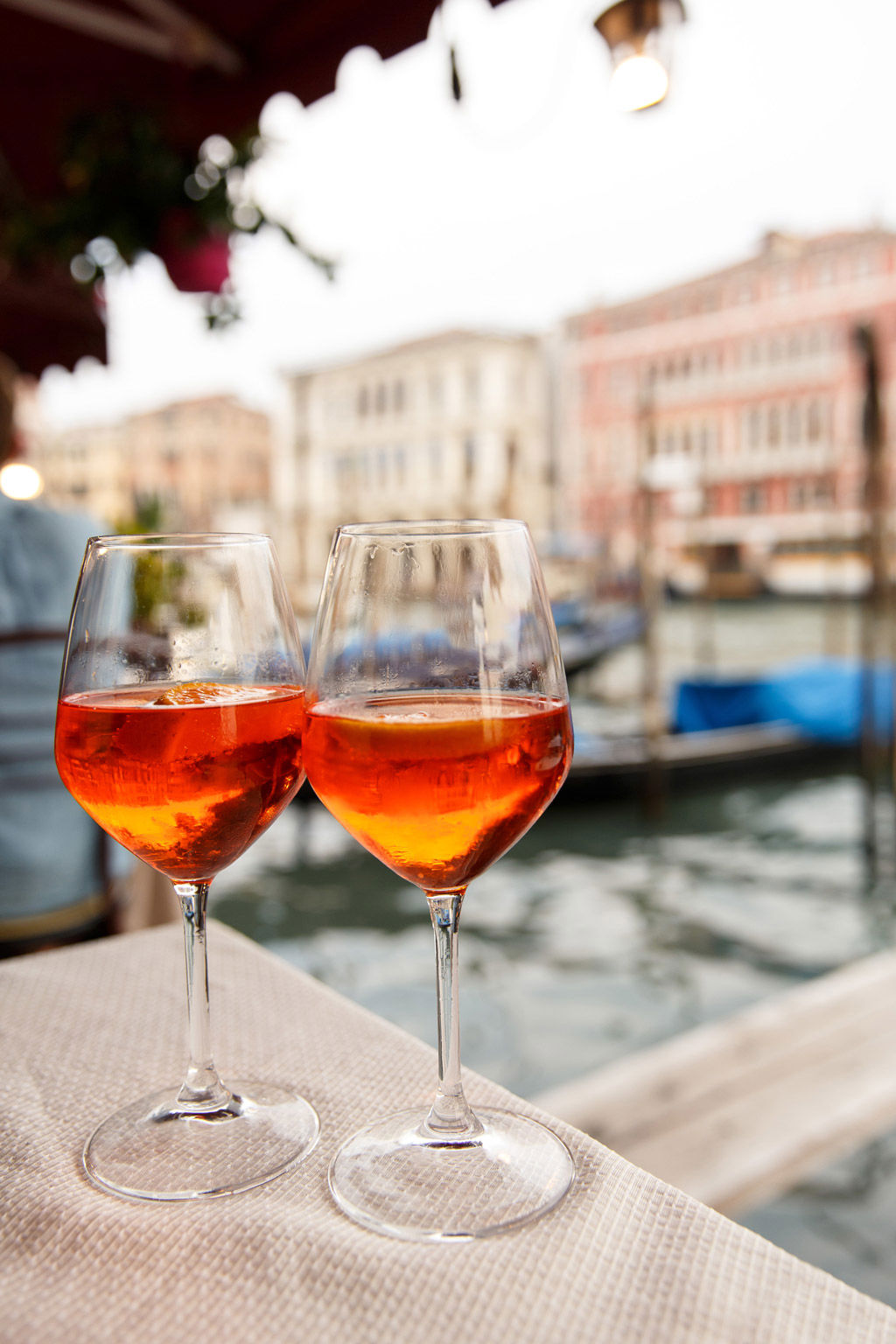 Due spritz sul Canal Grande